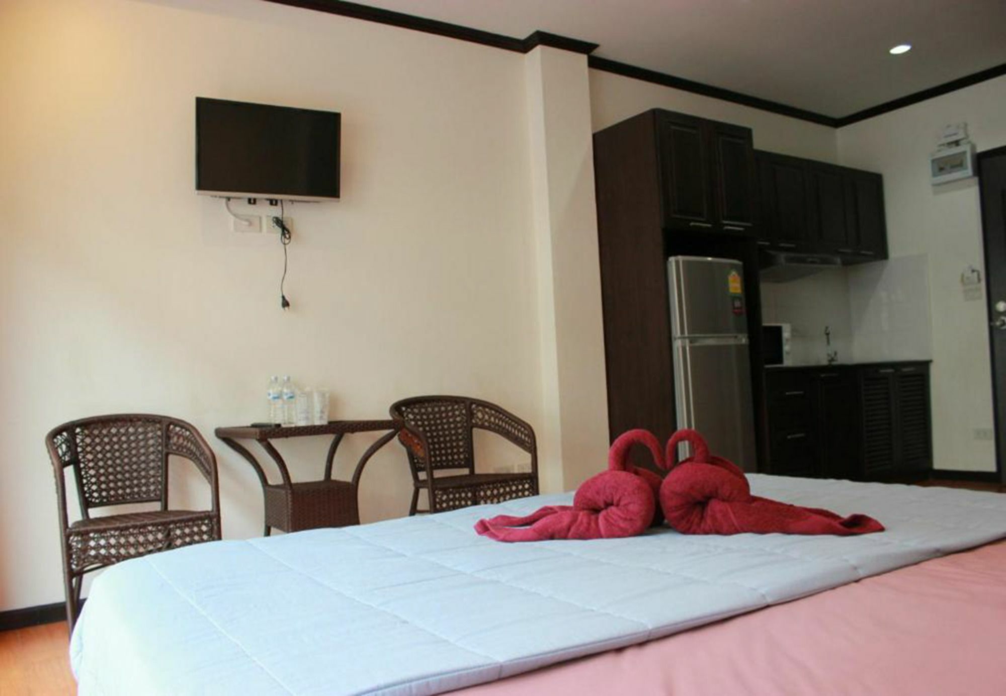 K&J Apartment Ban Nong Tabaek Exteriör bild