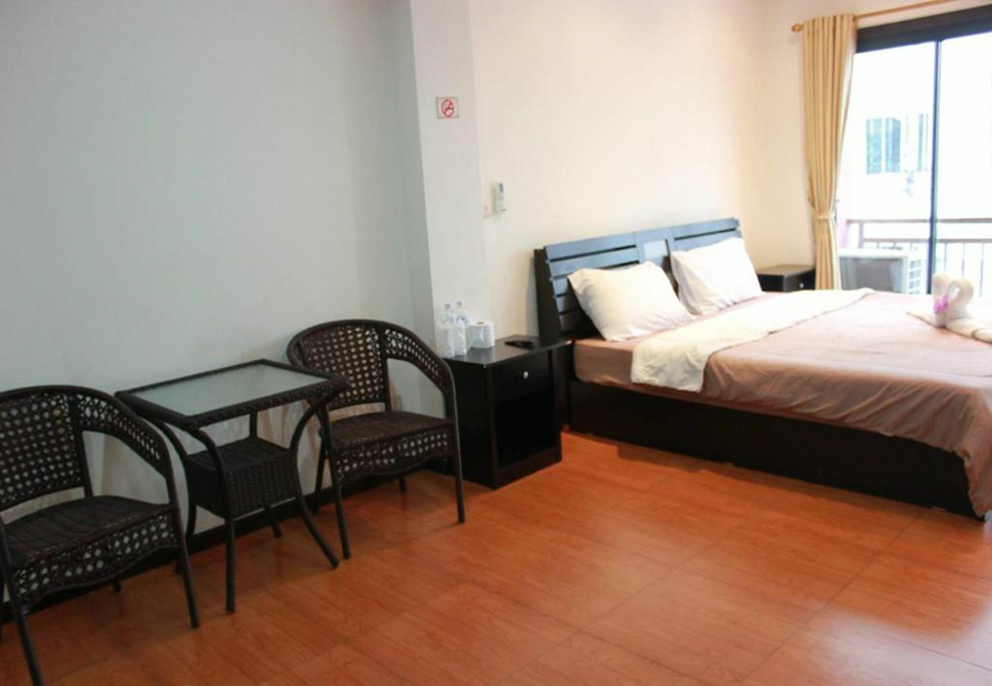 K&J Apartment Ban Nong Tabaek Exteriör bild