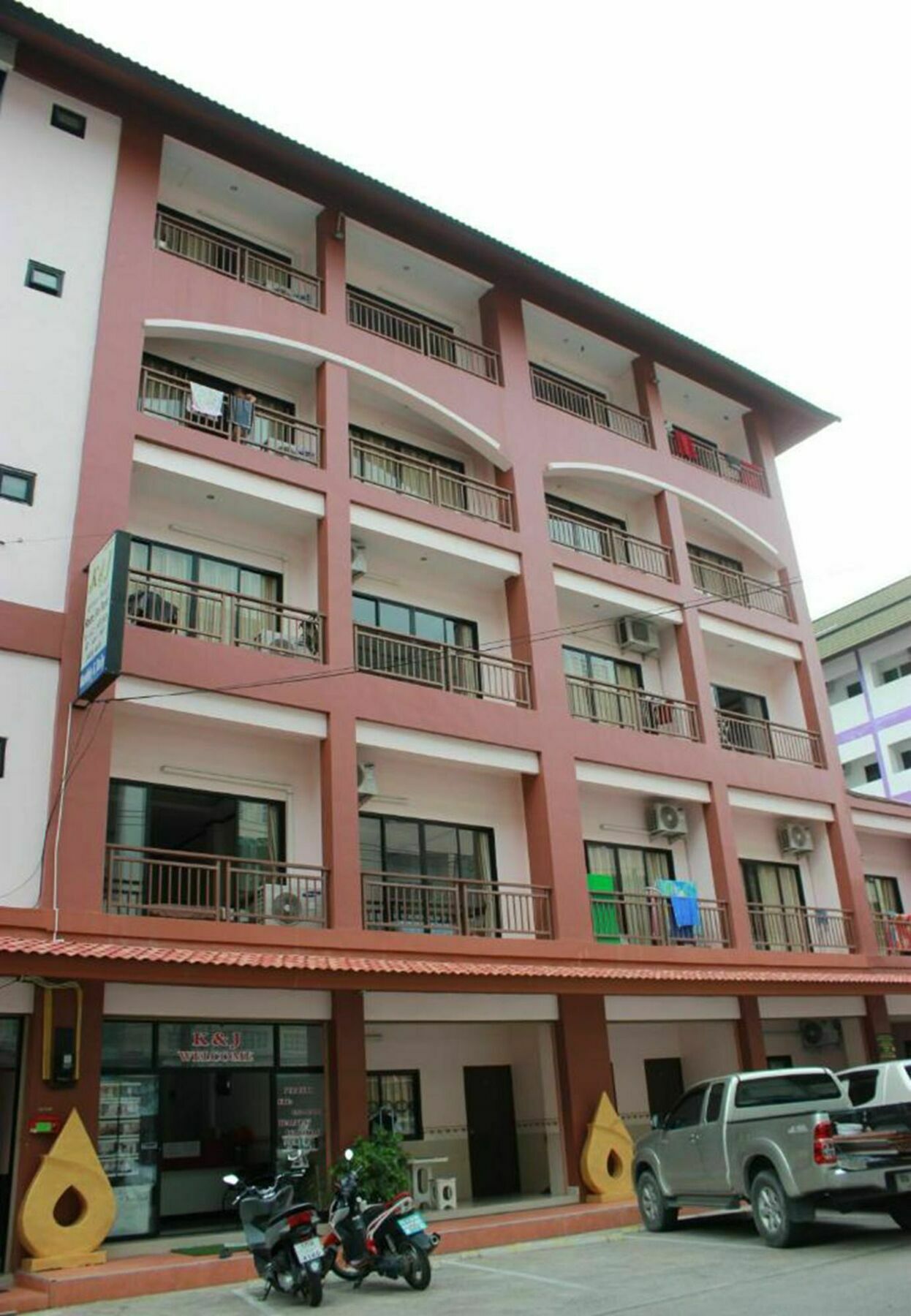 K&J Apartment Ban Nong Tabaek Exteriör bild
